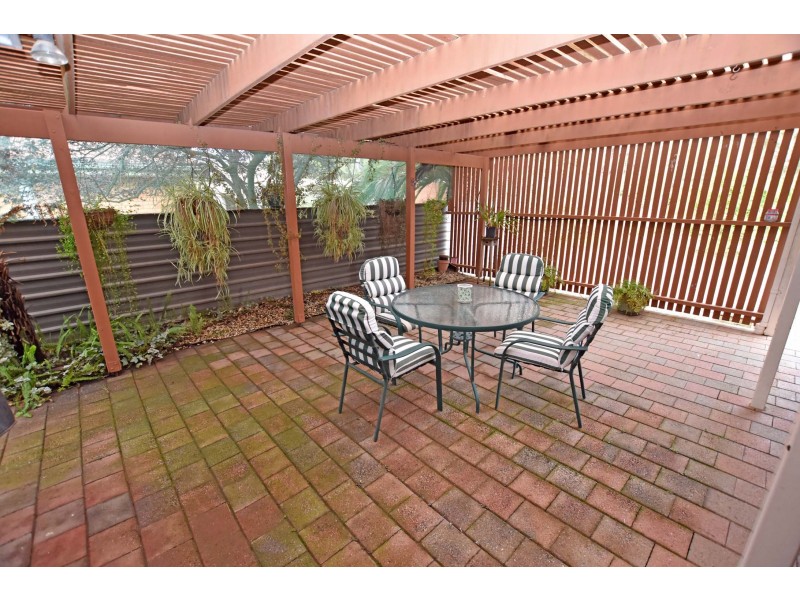 11 Outram Avenue, Kyabram VIC 3620