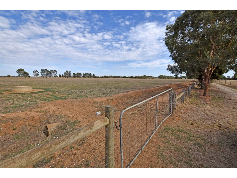 1105 Byrneside-Gillieston Road, Lancaster VIC 3620