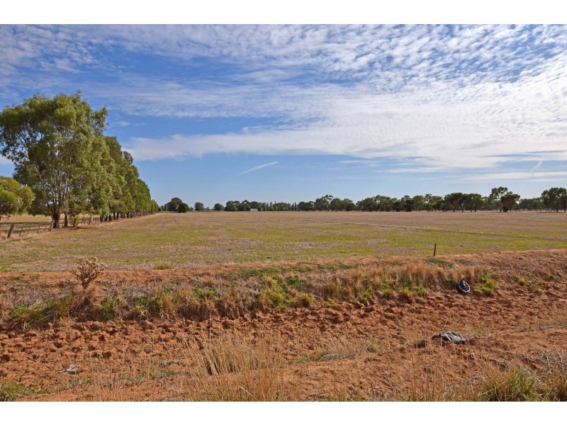 1105 Byrneside-Gillieston Road, Lancaster VIC 3620