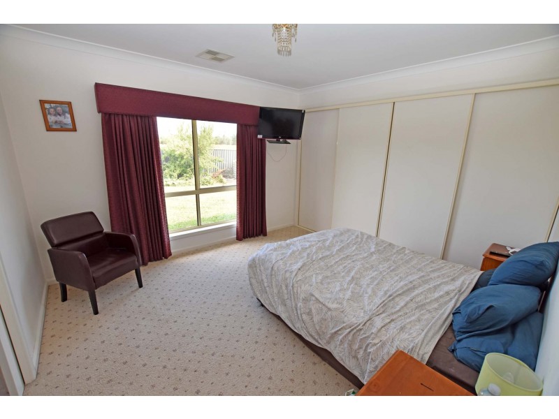 12 Eden Grove, Kyabram VIC 3620