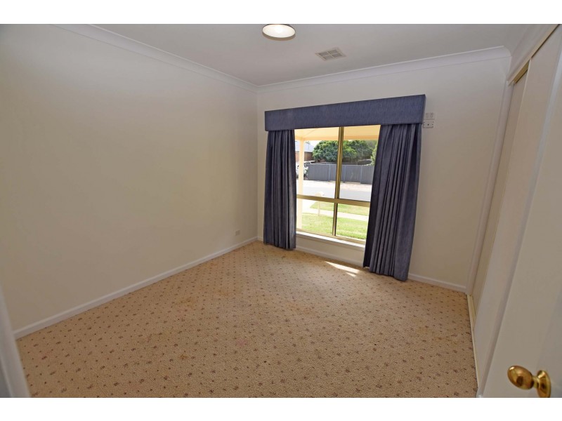 12 Eden Grove, Kyabram VIC 3620