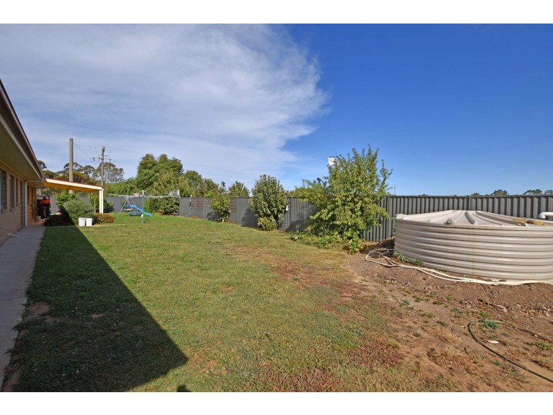 12 Eden Grove, Kyabram VIC 3620