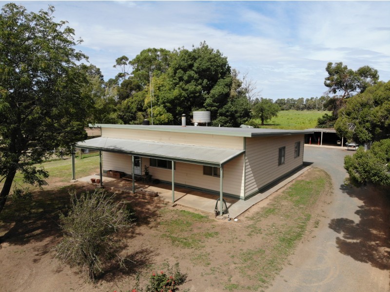 126 Paynes Lane, Lancaster VIC 3620