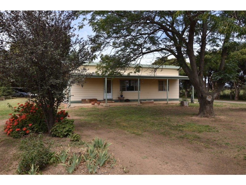 126 Paynes Lane, Lancaster VIC 3620