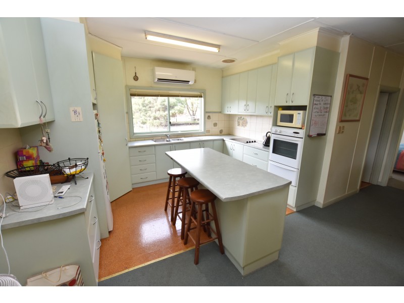 126 Paynes Lane, Lancaster VIC 3620