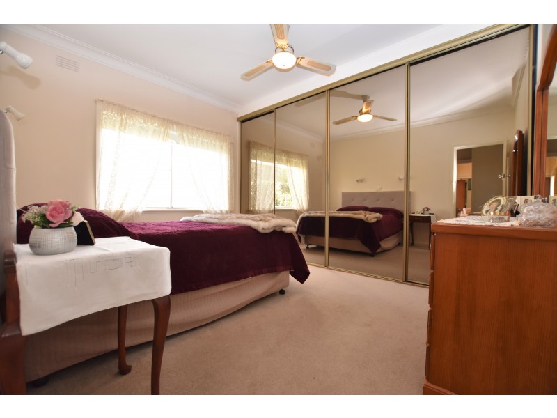 64 Lake Road, Kyabram VIC 3620