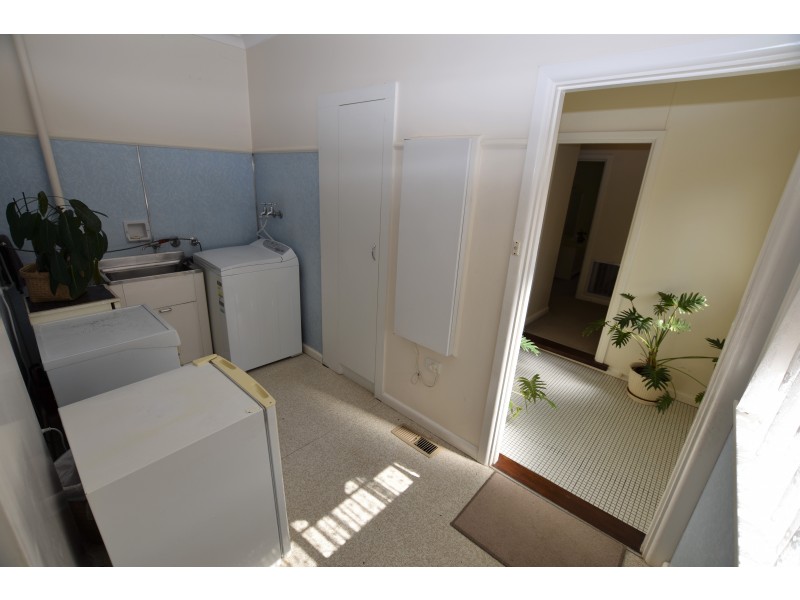 64 Lake Road, Kyabram VIC 3620