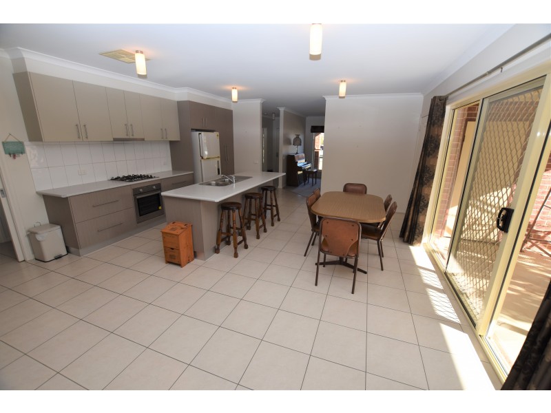 9 Connally Close, Kyabram VIC 3620