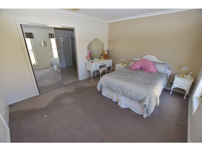 9 Connally Close, Kyabram VIC 3620