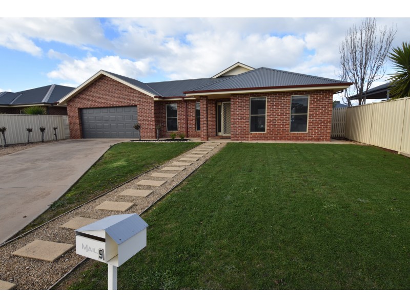 9 Connally Close, Kyabram VIC 3620