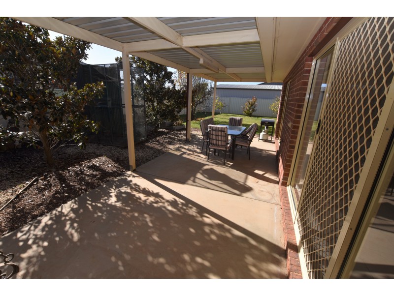 9 Connally Close, Kyabram VIC 3620