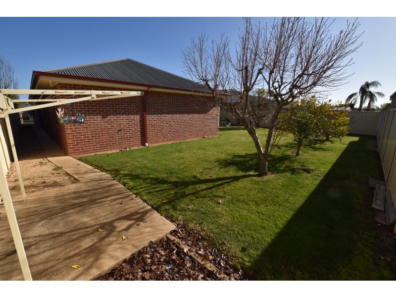 9 Connally Close, Kyabram VIC 3620
