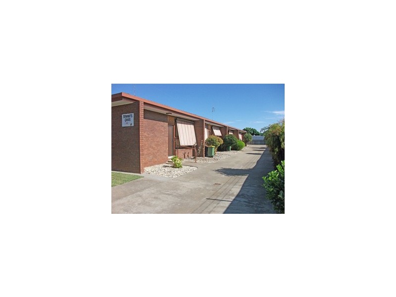 2/13 Edis Street, Kyabram VIC 3620