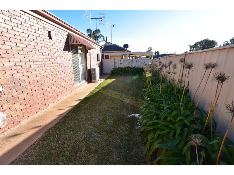 10/63 Lake Road, Kyabram VIC 3620