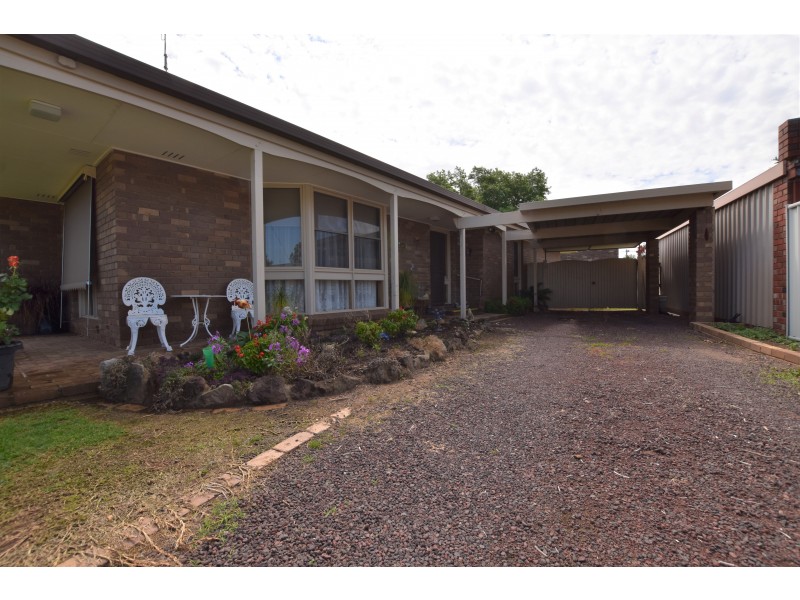 11 Bond Street, Kyabram VIC 3620