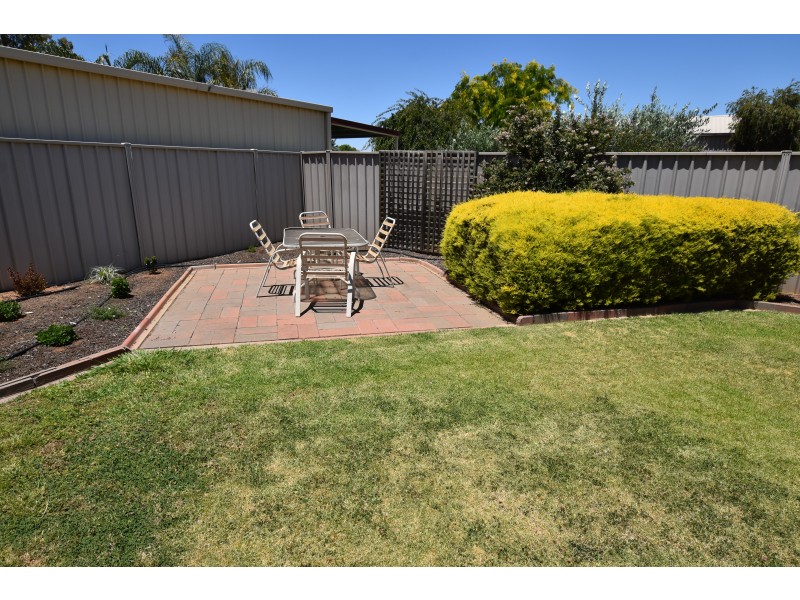 37 Munro Crescent, Kyabram VIC 3620