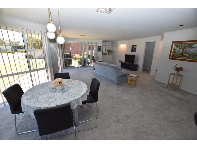 37 Munro Crescent, Kyabram VIC 3620