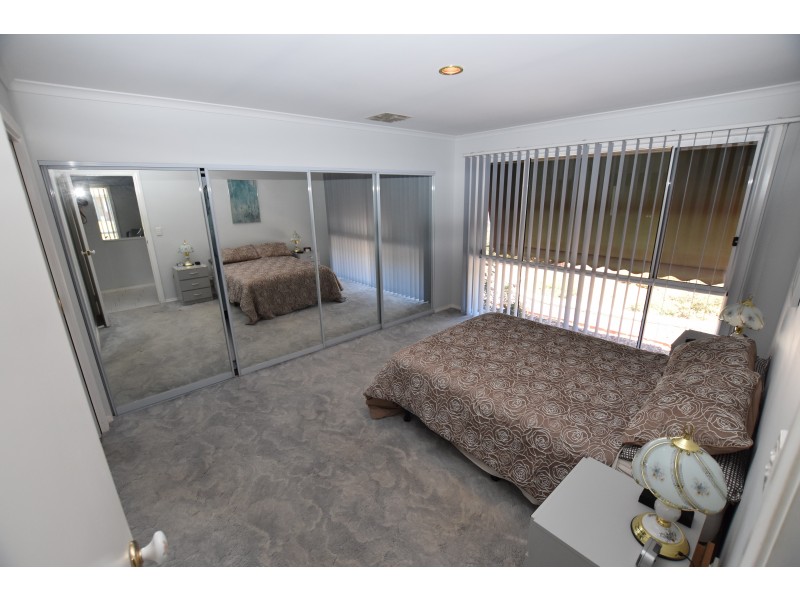 37 Munro Crescent, Kyabram VIC 3620