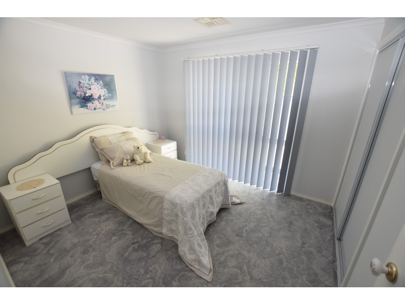 37 Munro Crescent, Kyabram VIC 3620