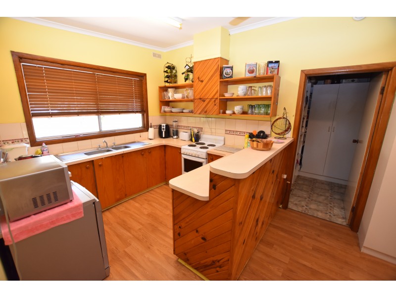 14 Allan Street, Kyabram VIC 3620