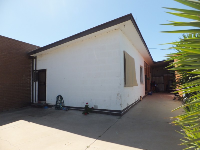 1/142 Allan Street, Kyabram VIC 3620