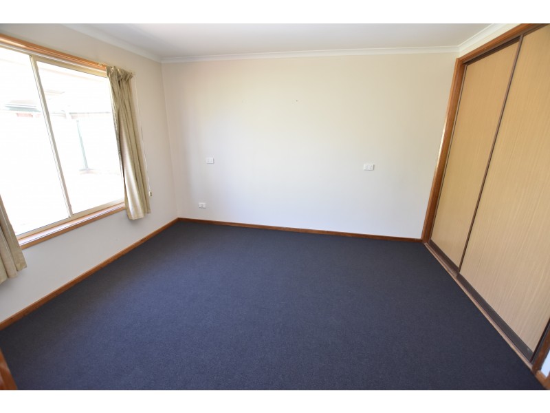 2/84 Fischer Street, Kyabram VIC 3620