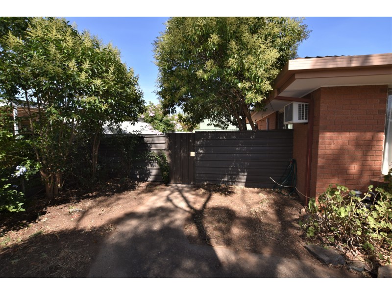 2/84 Fischer Street, Kyabram VIC 3620