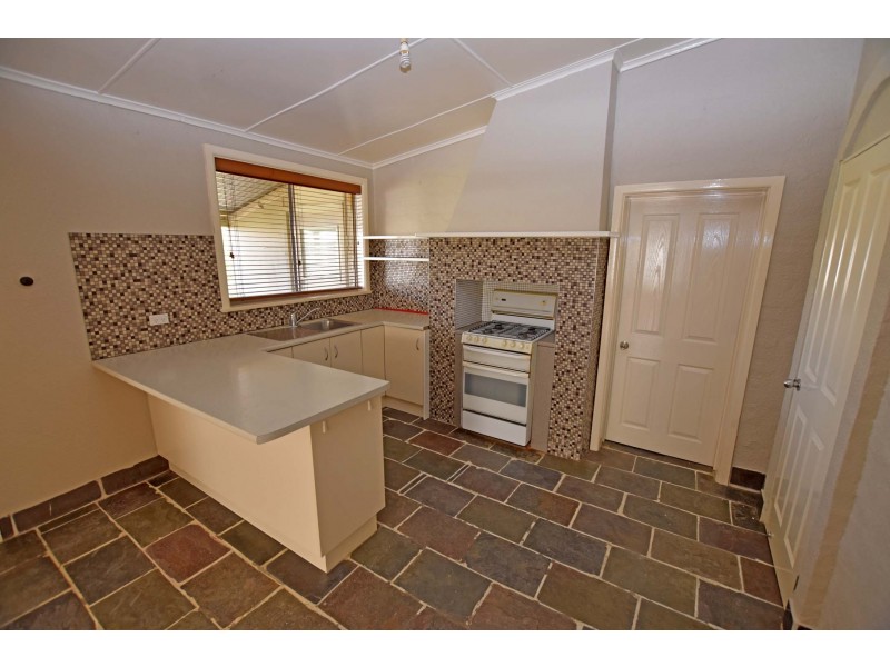 4 Unitt Street, Kyabram VIC 3620