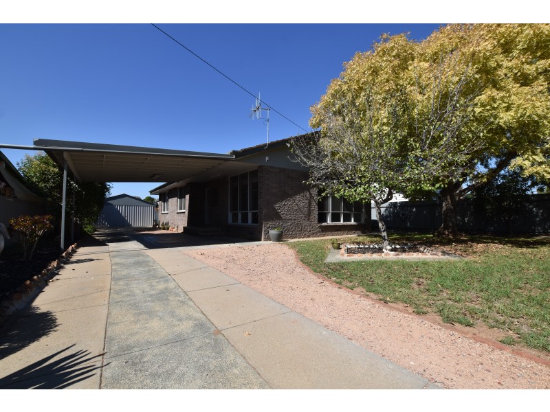 98 Albion Street, Kyabram VIC 3620