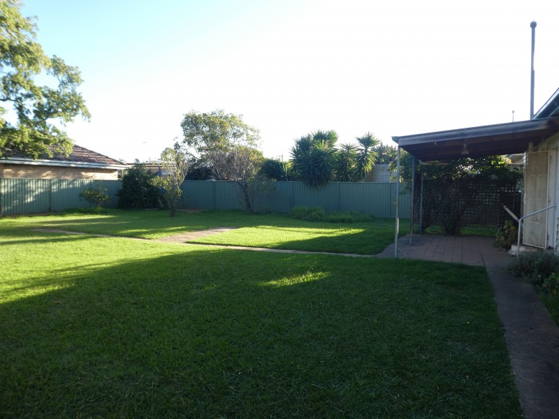 74 Fenaughty Street, Kyabram VIC 3620