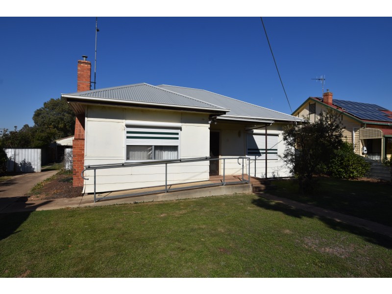 38 Edis Street, Kyabram VIC 3620