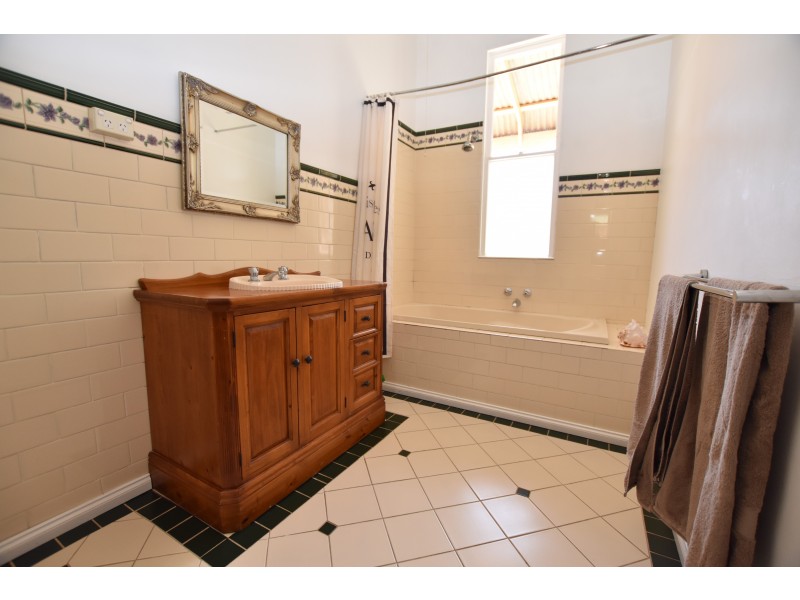 41 Oswald Street, Kyabram VIC 3620