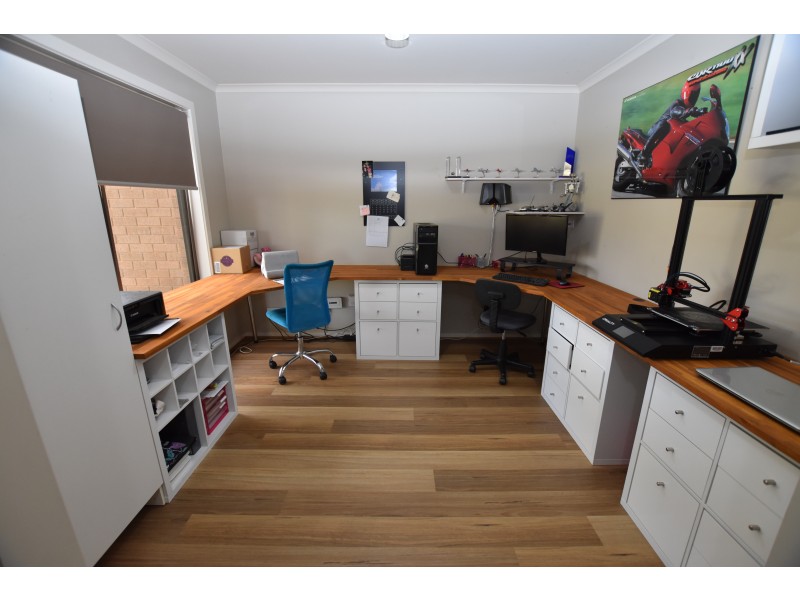 12 Kangaroo Way, Kyabram VIC 3620