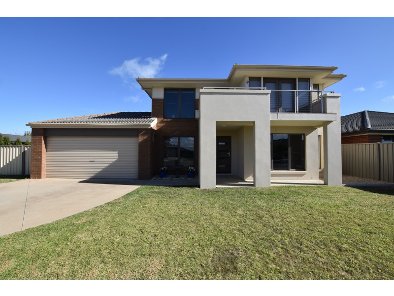 12 Kangaroo Way, Kyabram VIC 3620