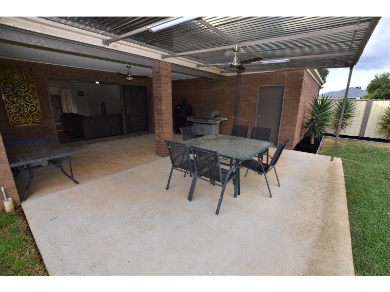 12 Kangaroo Way, Kyabram VIC 3620