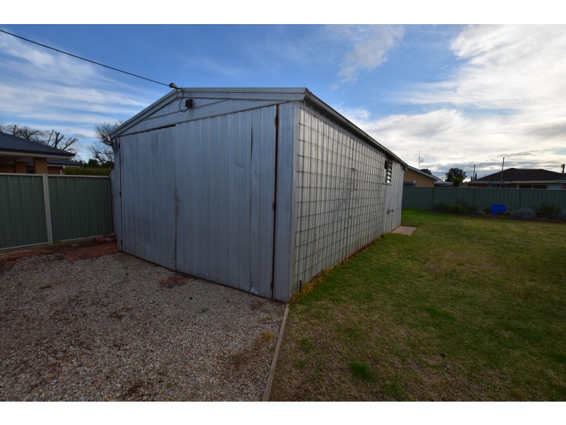 12 Saunders Street, Kyabram VIC 3620