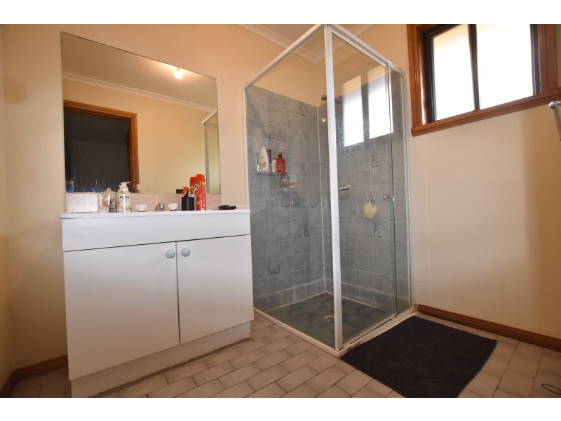 1, 2, 3 & 4/36 Miller Street, Tongala VIC 3621