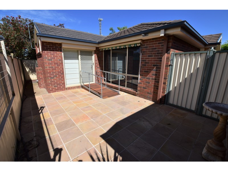 3/8-10 Unwin Street, Kyabram VIC 3620