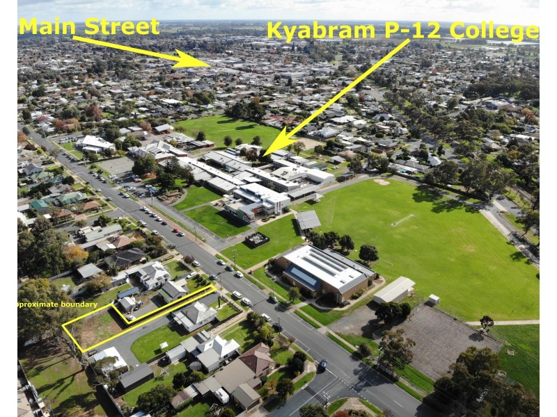 2/96 Fischer Street, Kyabram VIC 3620