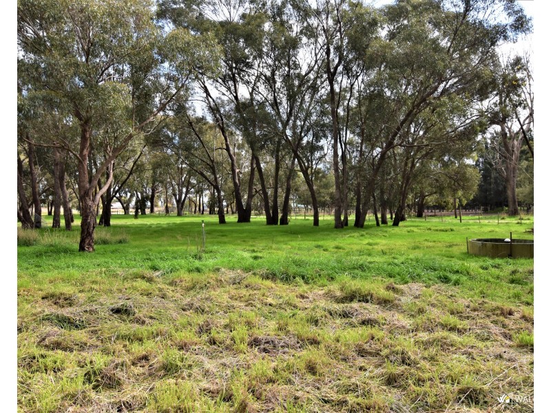 729 Gillies Road, Girgarre VIC 3624