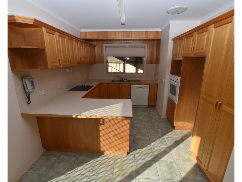 10/63 Lake Road, Kyabram VIC 3620