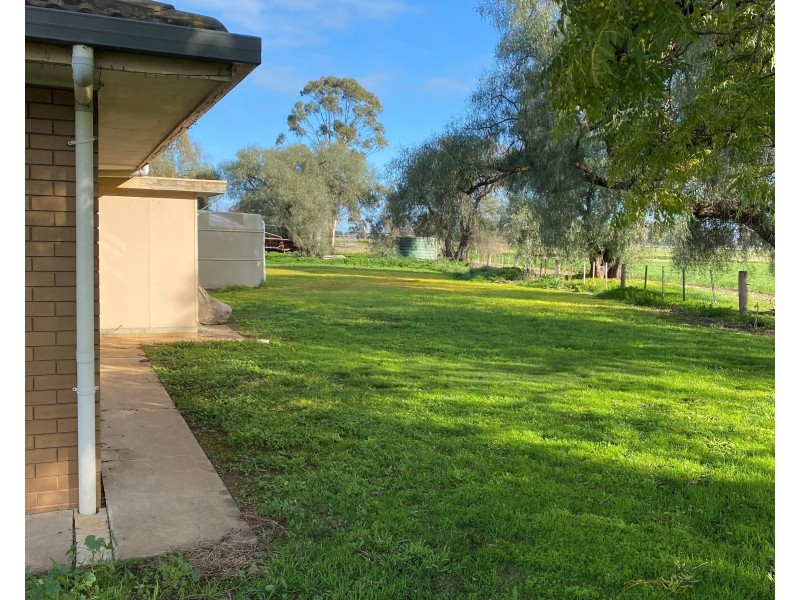 570 Kyabram-Cooma Road, Kyabram South VIC 3620