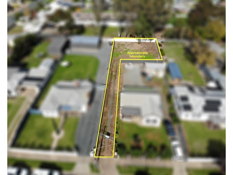 2/96 Fischer Street, Kyabram VIC 3620