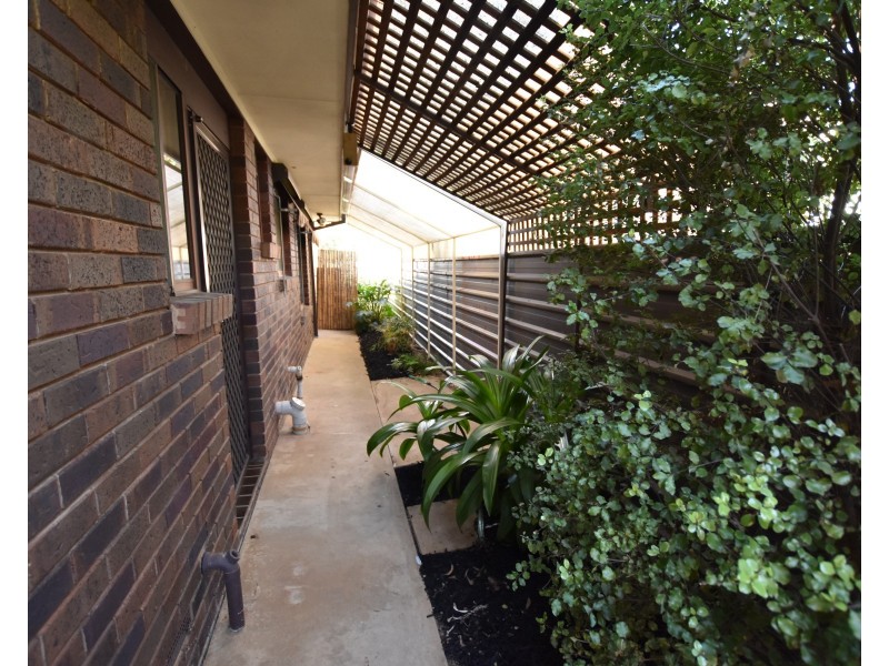 2/81 Allan Street, Kyabram VIC 3620