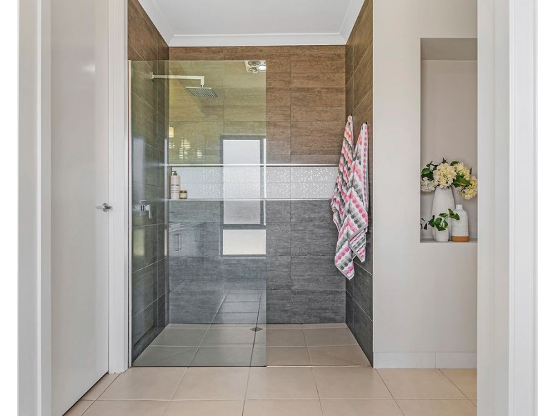 1 Eden Grove, Kyabram VIC 3620