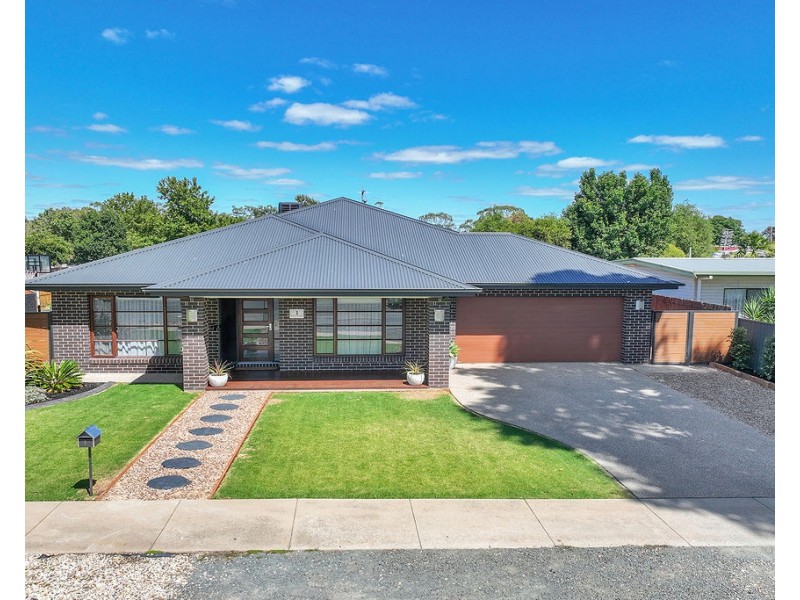 1 Eden Grove, Kyabram VIC 3620