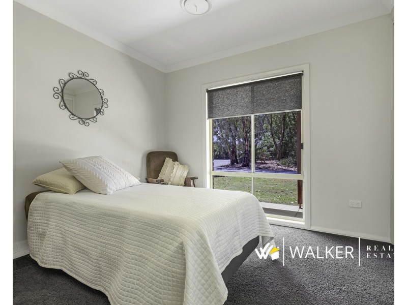 33A Railway Avenue, Stanhope VIC 3623