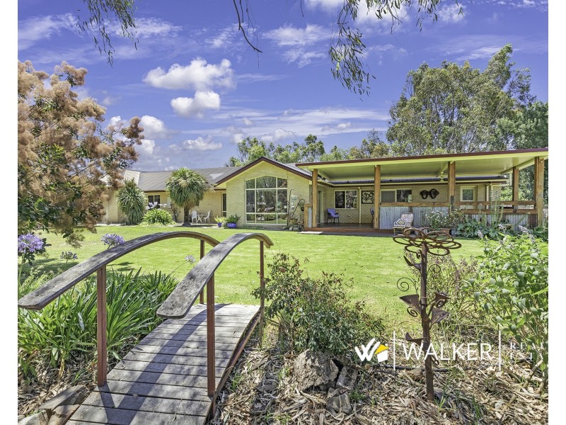 33A Railway Avenue, Stanhope VIC 3623