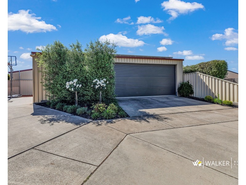3 McLennan Close, Kyabram VIC 3620