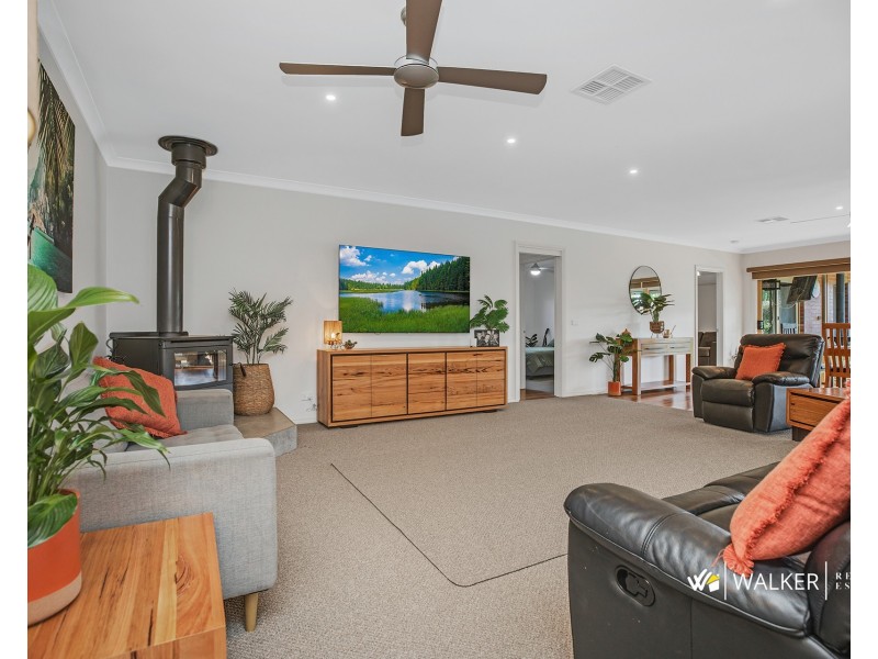 3 McLennan Close, Kyabram VIC 3620